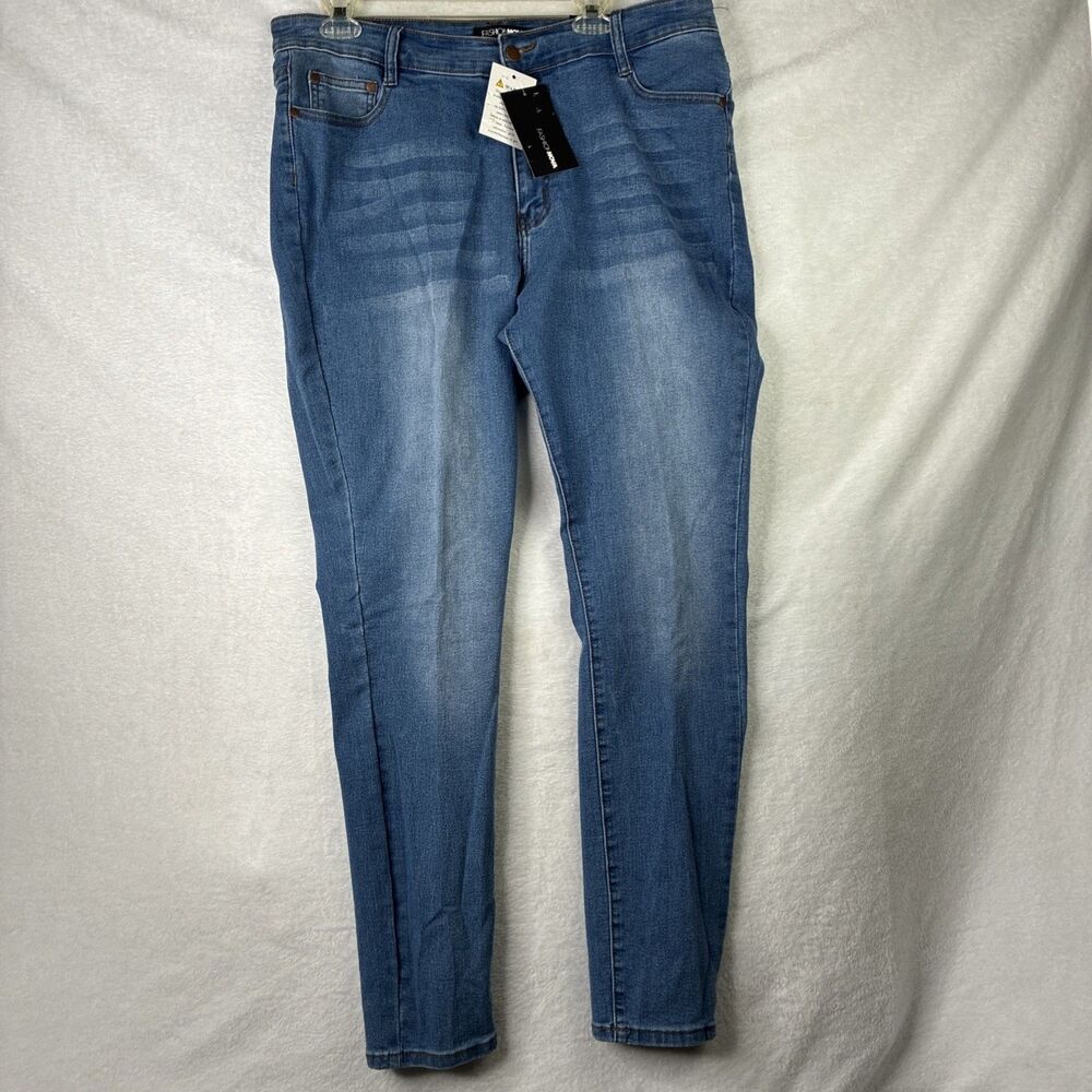Fashion Nova Always Bossy II Skinny Jeans Womens Size 14 Medium Blue Wash NWT